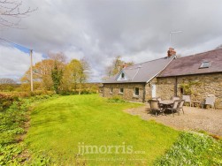 Eglwyswrw, Crymych, SA41