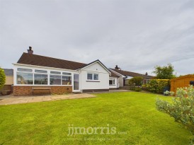 Verwig Road, Cardigan, SA43