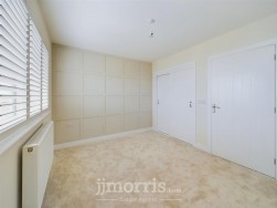 Beaconing Fields Development, Milford Haven, SA73