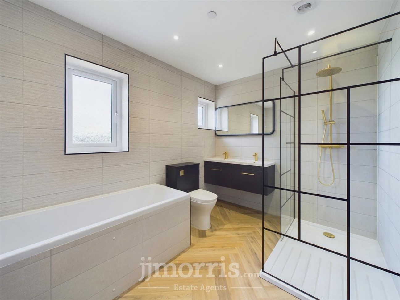 Beaconing Fields Development, Milford Haven, SA73