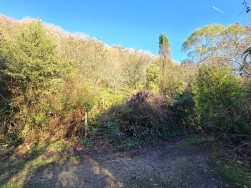 Login, Whitland, SA34