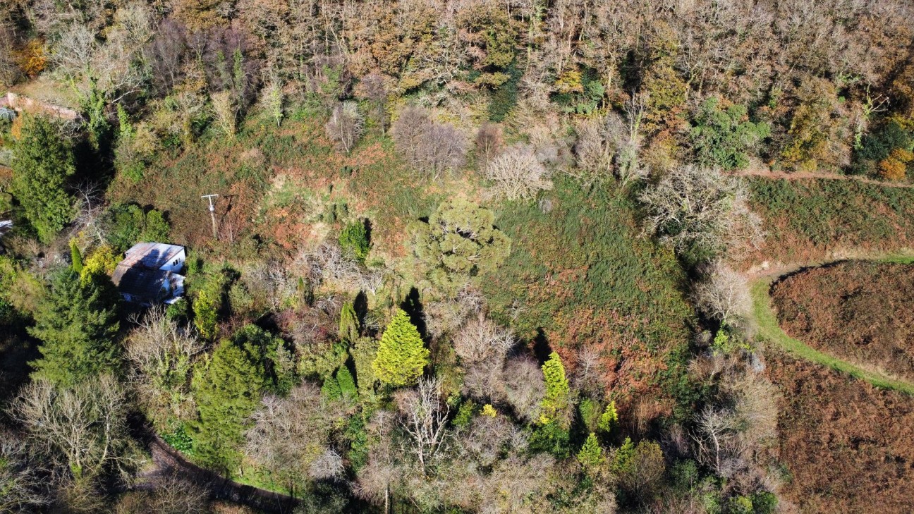 Login, Whitland, SA34