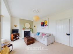 Fishguard Road, Newport, SA42