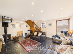 Kilgetty, Pembrokeshire, SA68