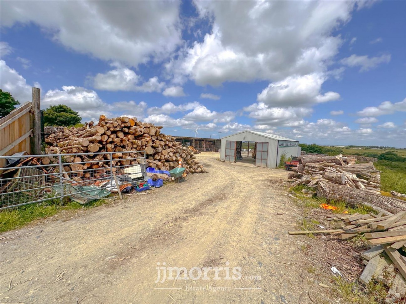 Cynwyl Elfed, Carmarthen, SA33