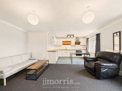 Market Street, Derutzen Market Street, SA67