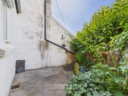 Cwm Cou, Newcastle Emlyn, SA38