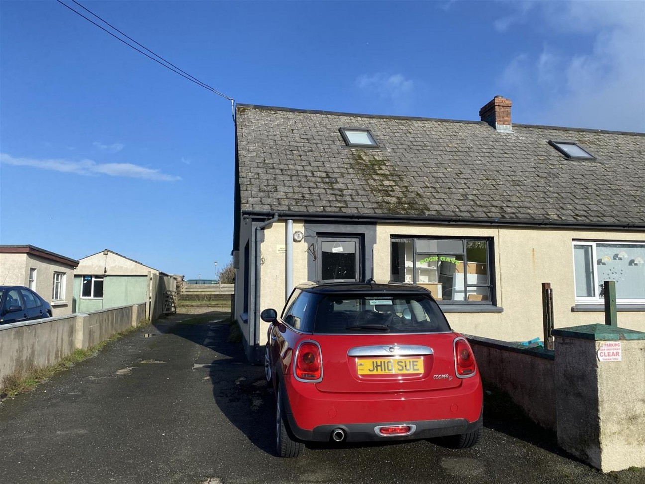 Church Road, Roch, SA62