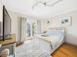 Gwbert Road, Cardigan, SA43