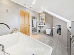 Gwbert Road, Cardigan, SA43