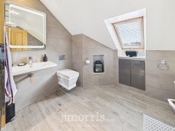 Gwbert Road, Cardigan, SA43