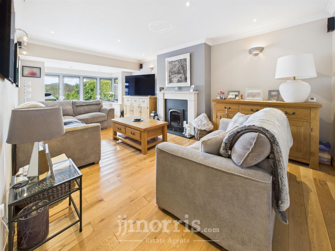 Gwbert Road, Cardigan, SA43