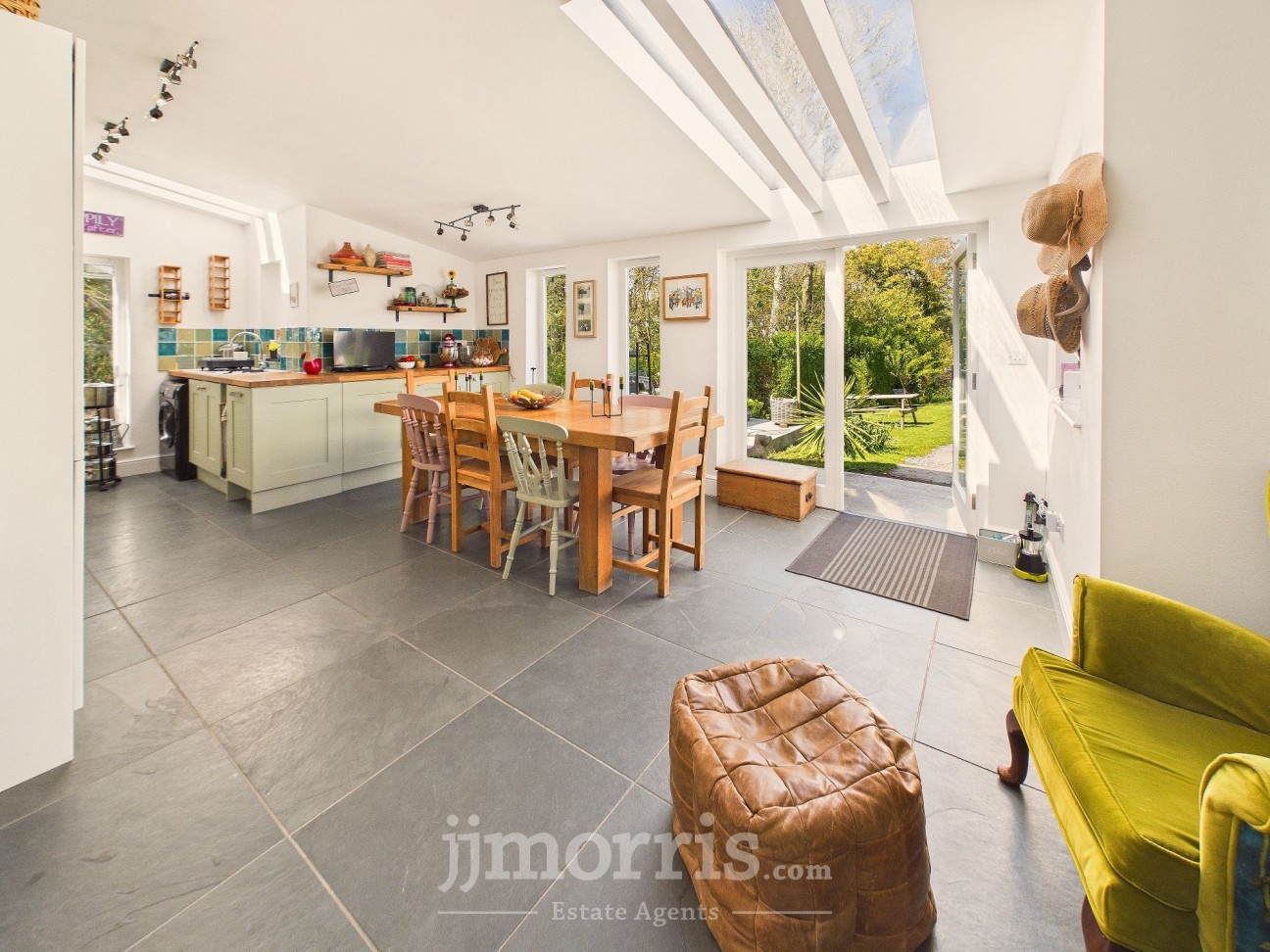 Goat Street, Newport, SA42