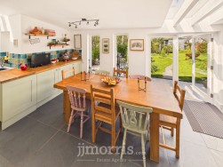 Goat Street, Newport, SA42