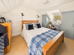 Goat Street, Newport, SA42