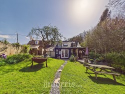 Goat Street, Newport, SA42