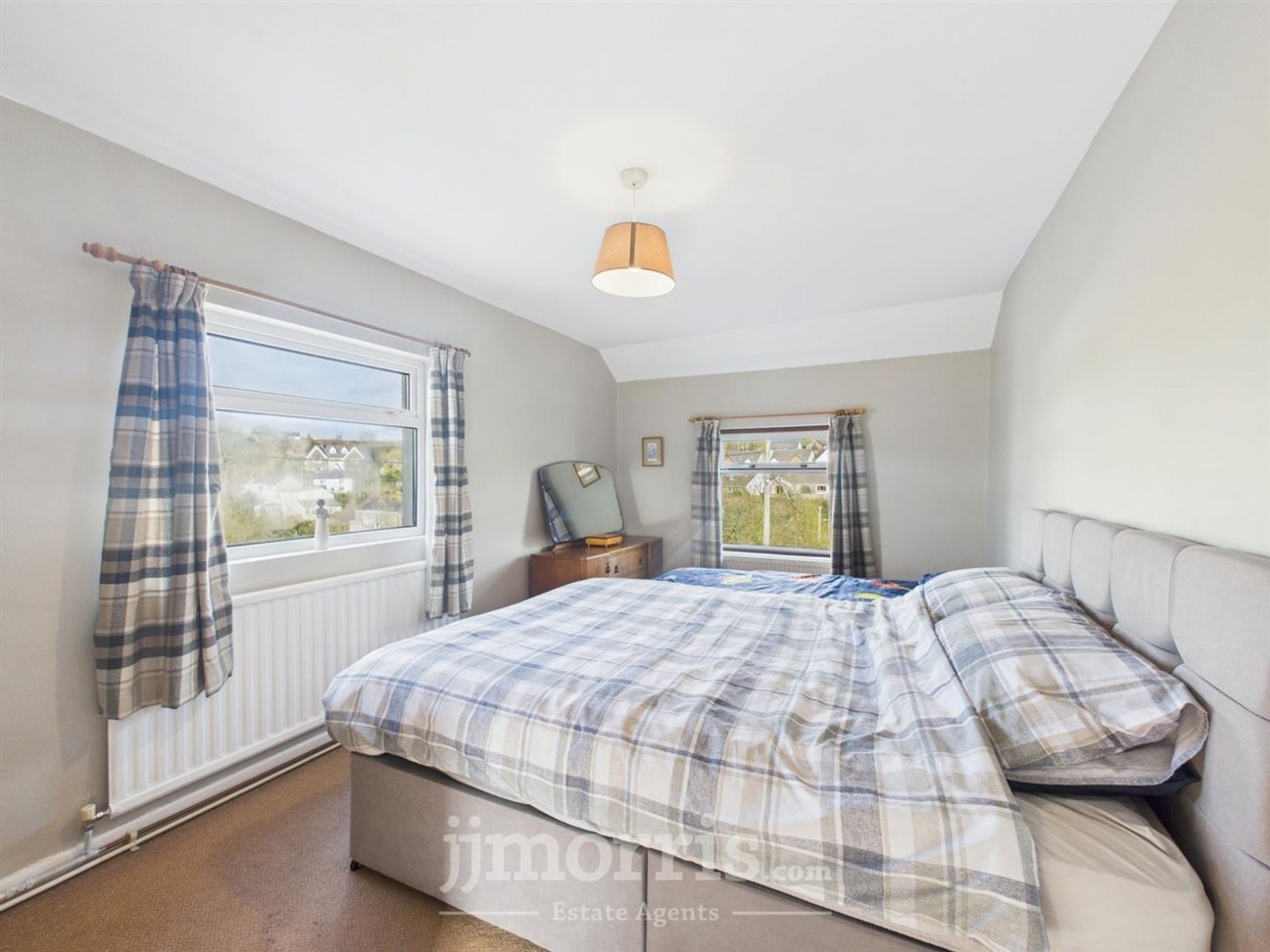 Croesyceiliog, Carmarthen, SA32