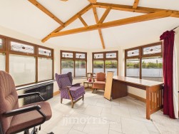 Capel Iwan Road, Newcastle Emlyn, SA38