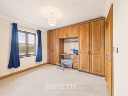 Capel Iwan Road, Newcastle Emlyn, SA38