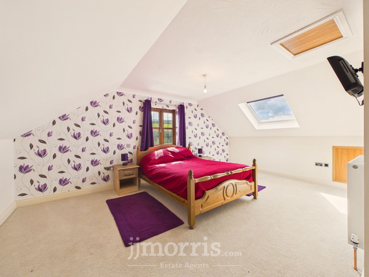 Capel Iwan Road, Newcastle Emlyn, SA38