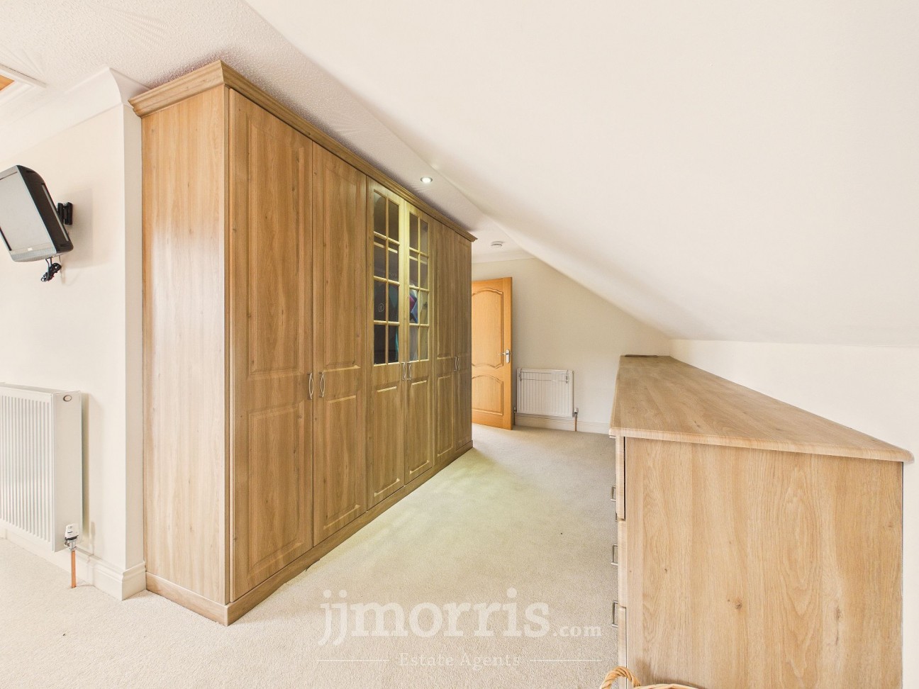 Capel Iwan Road, Newcastle Emlyn, SA38