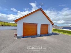 Capel Iwan Road, Newcastle Emlyn, SA38