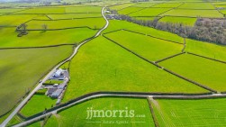 Capel Iwan Road, Newcastle Emlyn, SA38