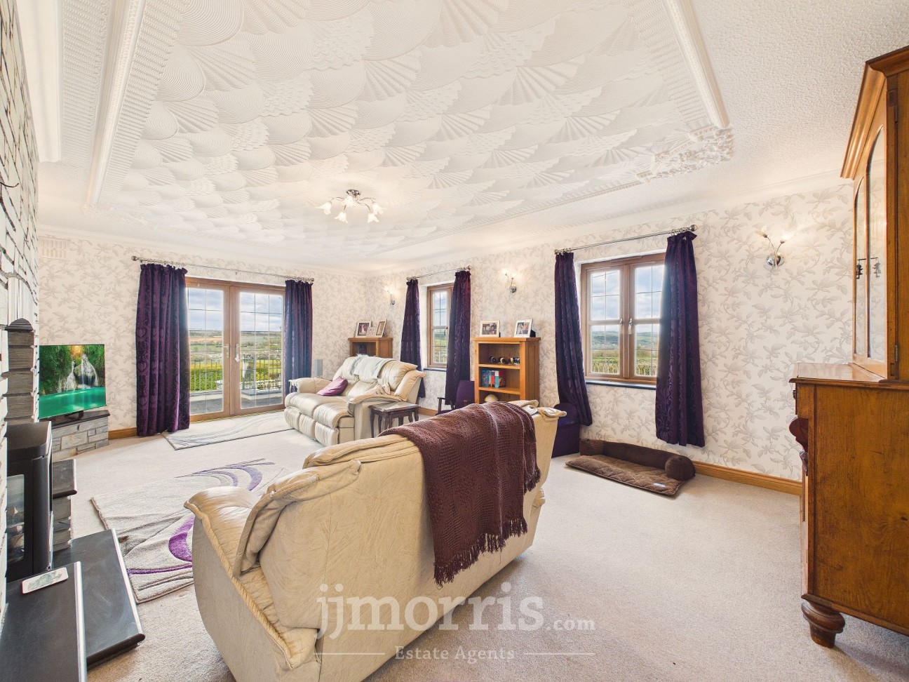 Capel Iwan Road, Newcastle Emlyn, SA38