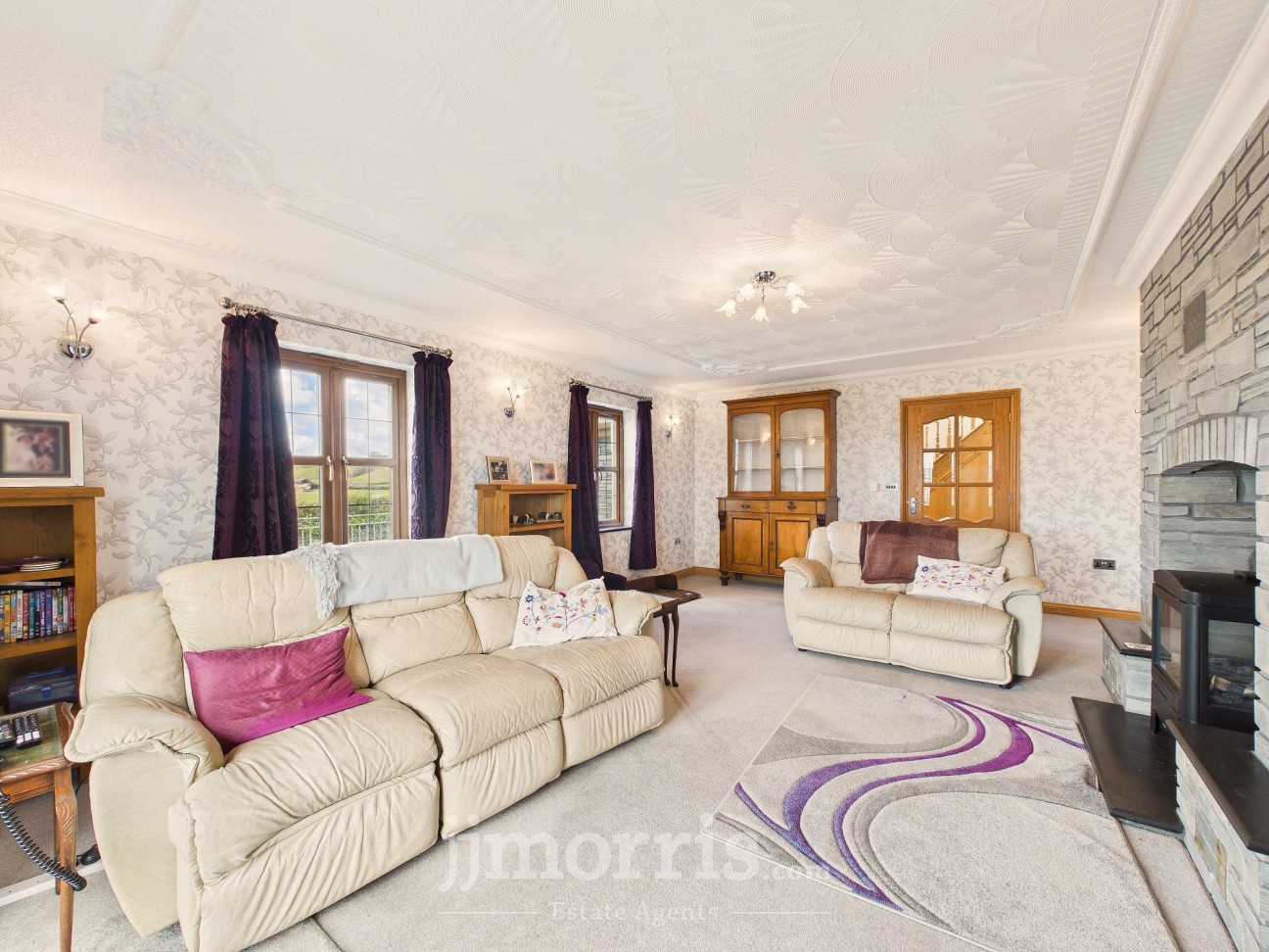 Capel Iwan Road, Newcastle Emlyn, SA38