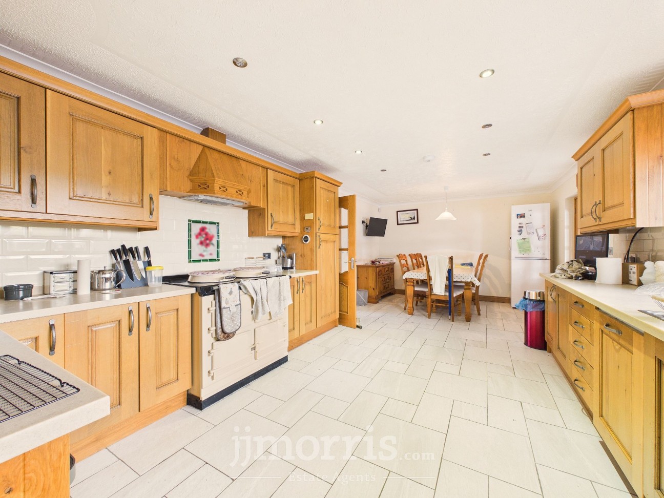 Capel Iwan Road, Newcastle Emlyn, SA38