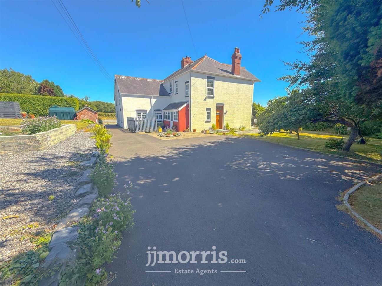 Verwig Road, Cardigan, SA43