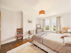 Verwig Road, Cardigan, SA43