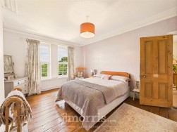 Verwig Road, Cardigan, SA43