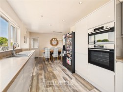 Penparc, Cardigan, SA43