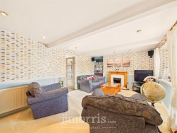 St. Davids Road, Letterston, SA62