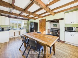 Horse Pool Road, Laugharne, SA33