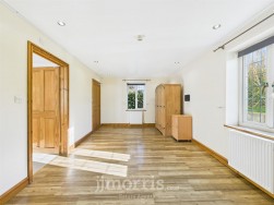 Horse Pool Road, Laugharne, SA33