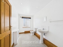 Horse Pool Road, Laugharne, SA33