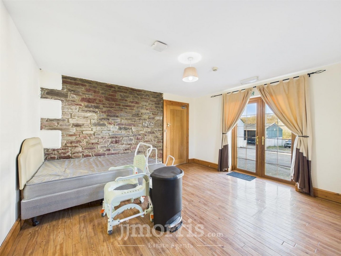 Horse Pool Road, Laugharne, SA33