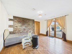 Horse Pool Road, Laugharne, SA33