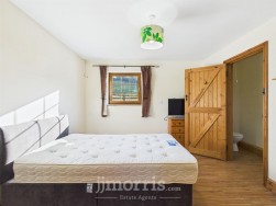 Horse Pool Road, Laugharne, SA33