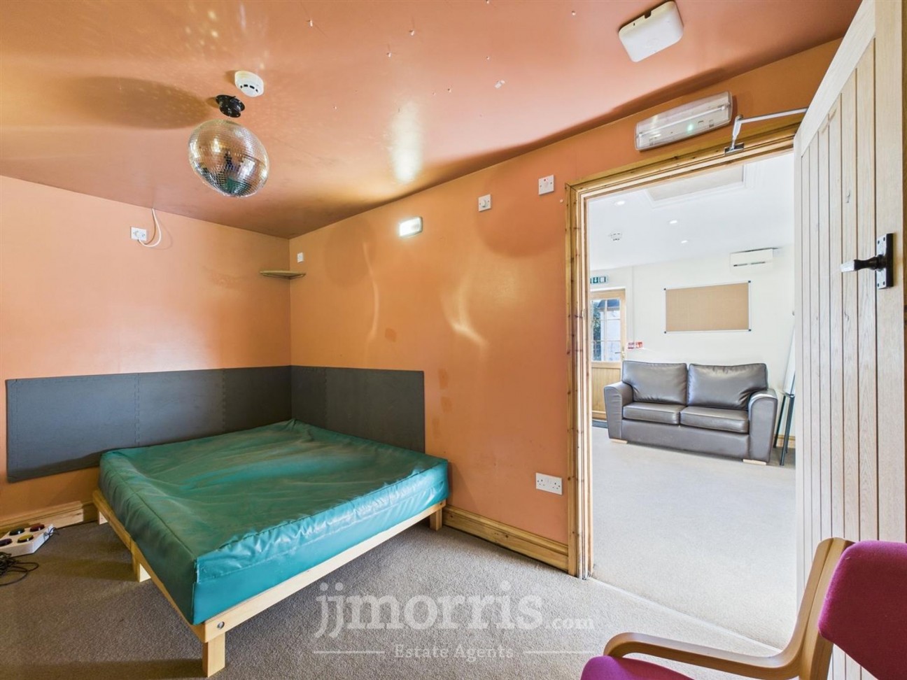 Horse Pool Road, Laugharne, SA33