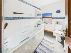 Eglwyswrw, Crymych, SA41