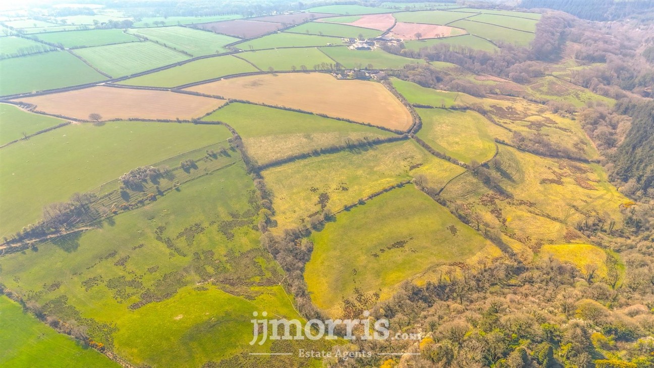 Eglwyswrw, Crymych, SA41