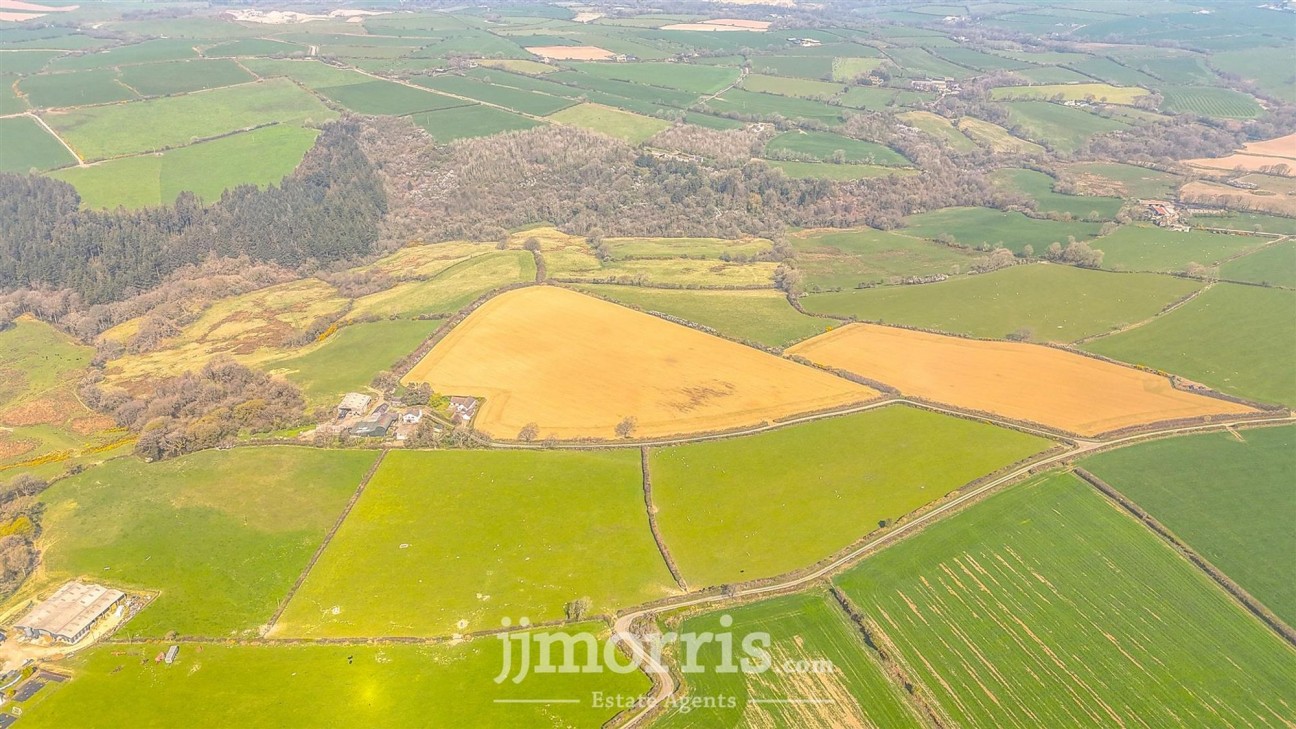 Eglwyswrw, Crymych, SA41