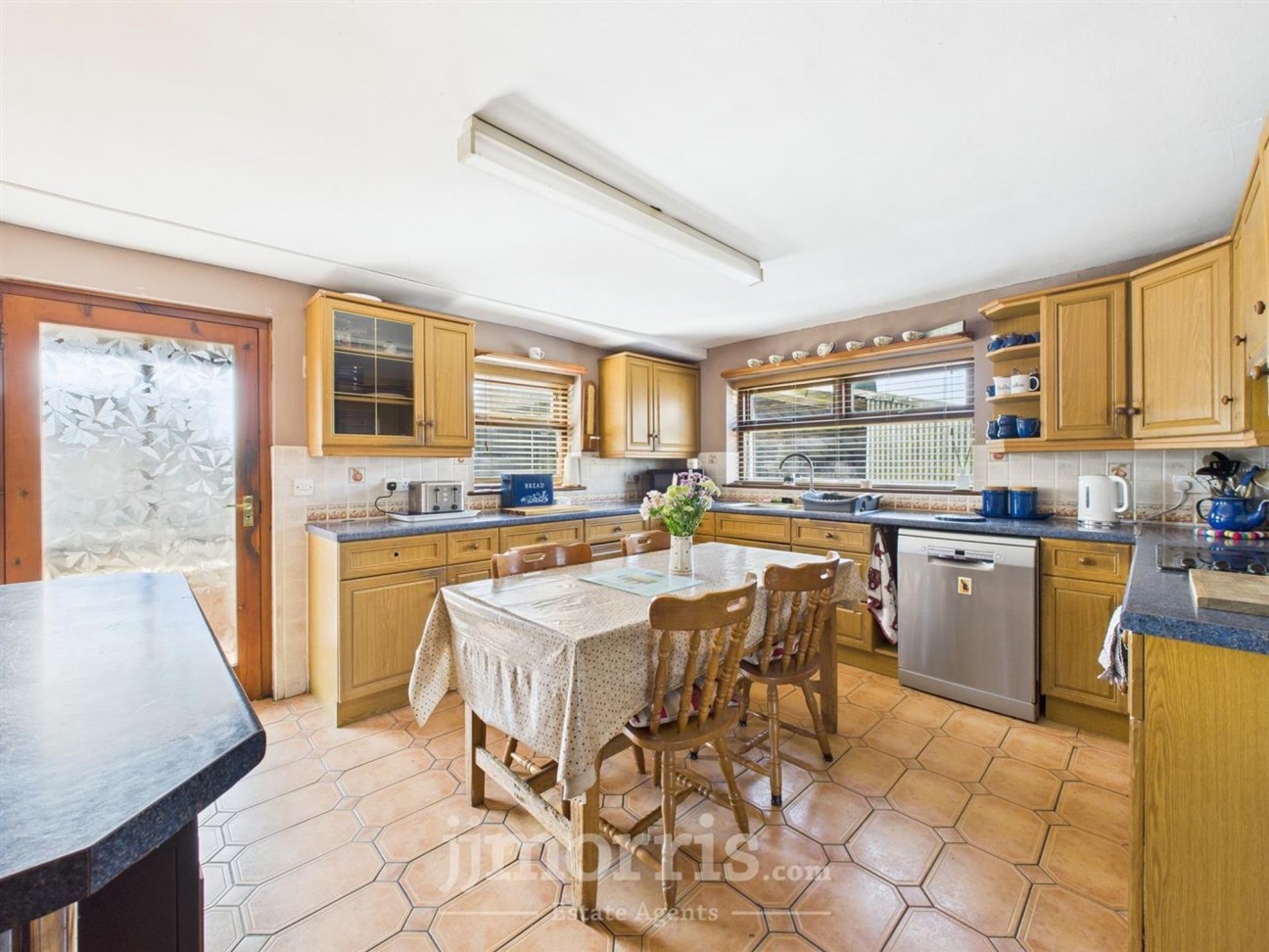 Eglwyswrw, Crymych, SA41