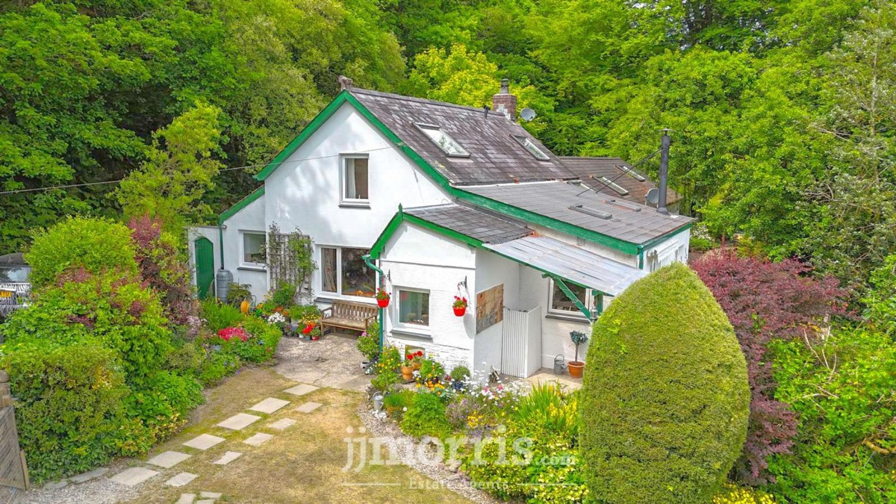 Cwm Cou, Newcastle Emlyn, SA38