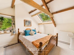 Cwm Cou, Newcastle Emlyn, SA38