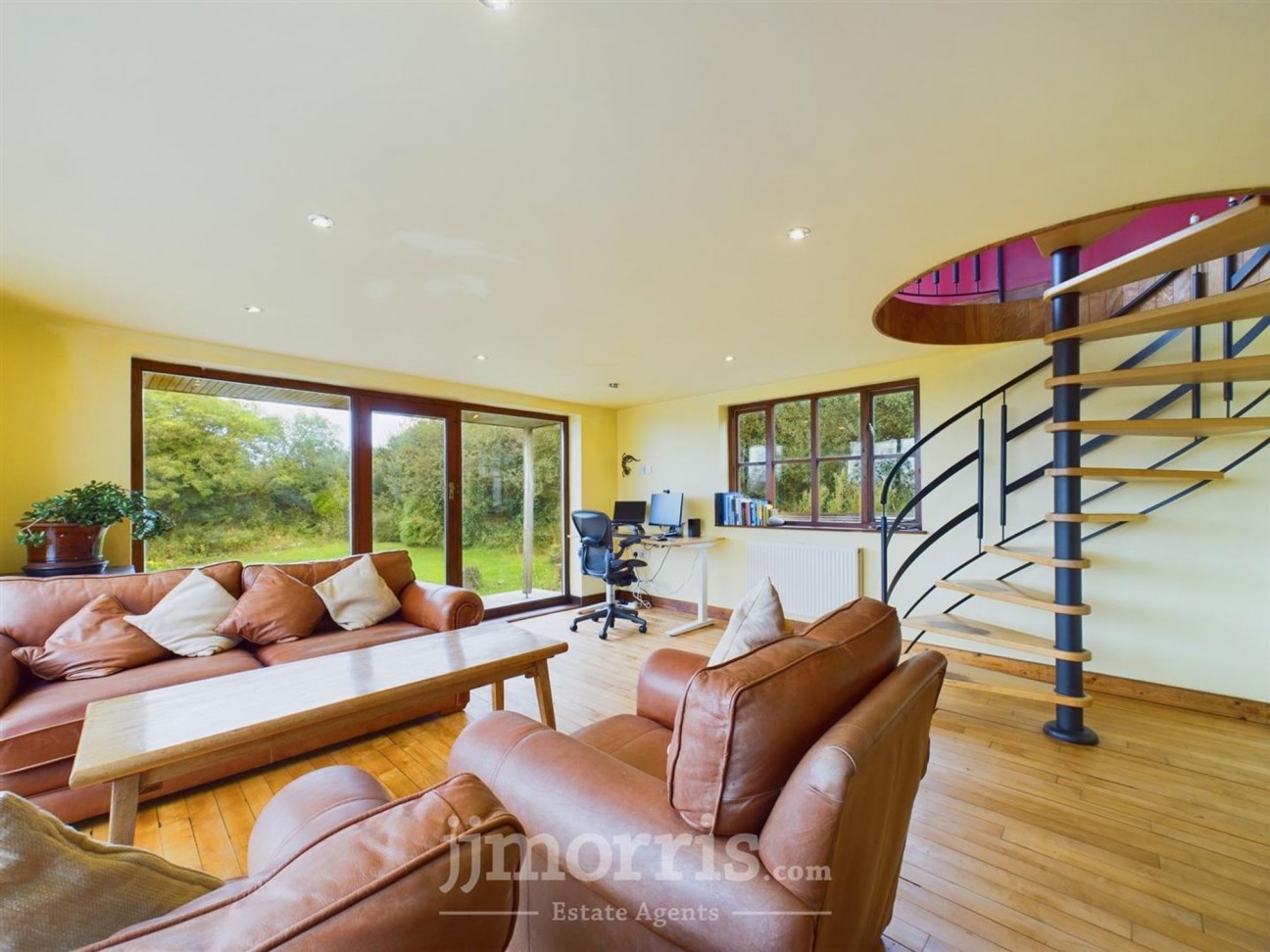 Moylegrove, Cardigan, SA43