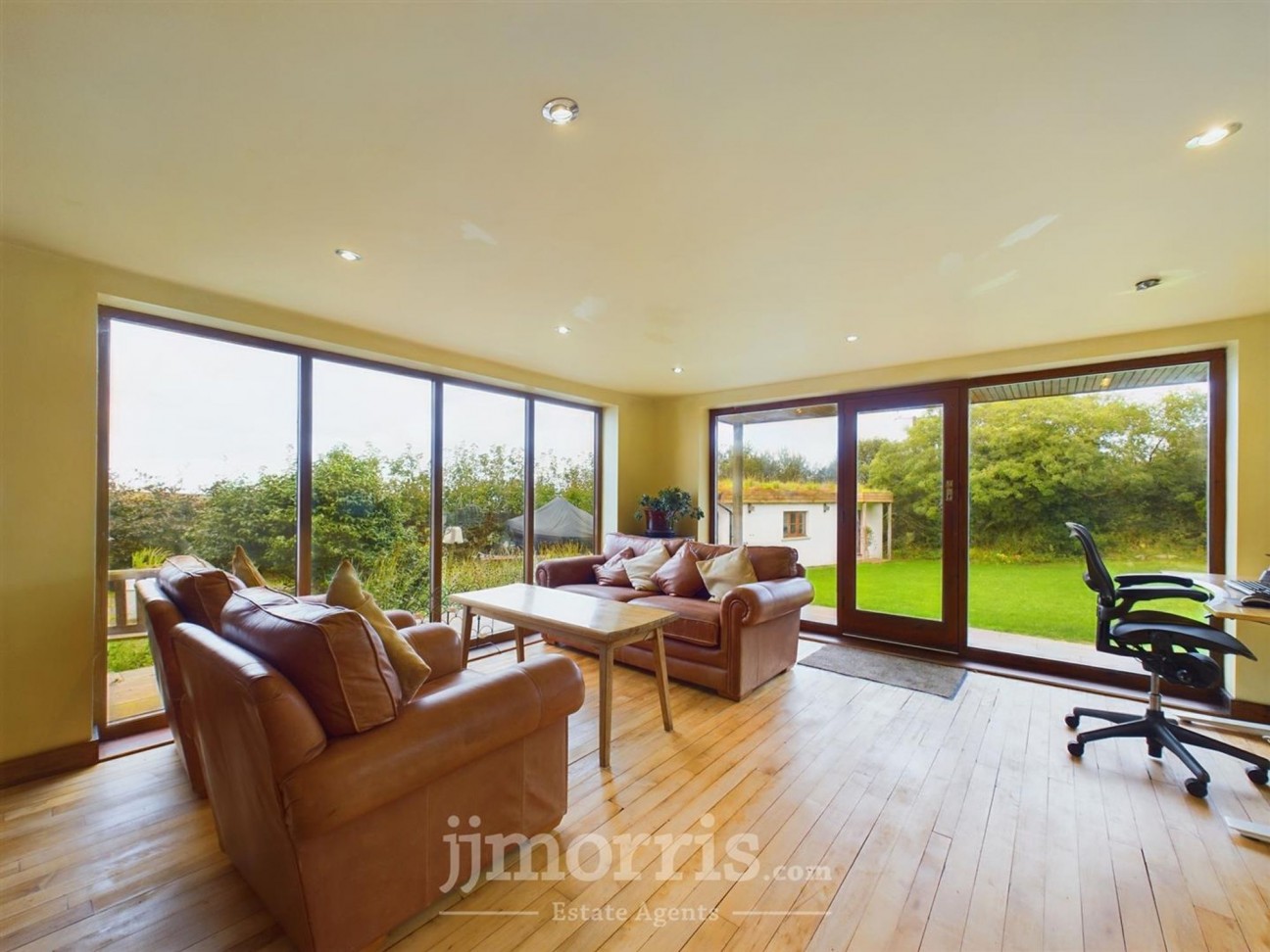 Moylegrove, Cardigan, SA43